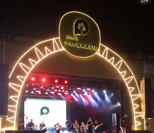 Lucas, João, Nabor, Veneziano, Cícero e Hugo participam da inauguração da Pau Brasil em Sousa e destacam empreendedorismo de Zenildo