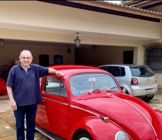 Raimundo Lira expõe neste final de semana raridades de sua coleção de carros antigos da Garagem Rali em Campina