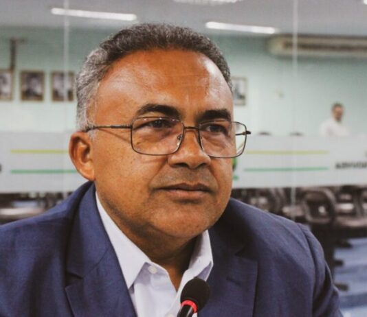 Vereador Severino da Prestação vai a Brasília em busca de recursos para conclusão do Canal de Bodocongó