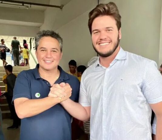 Ao lado de Efraim, Bruno Cunha Lima reforça convite para convenção do PL neste domingo: “Projeto de Paraíba”