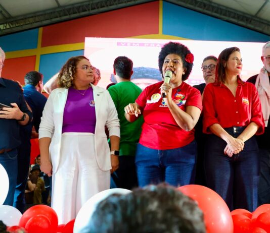 Candidatura de Jô Oliveira para Deputada Estadual é homologada durante Convenção do PCdoB em Campina Grande