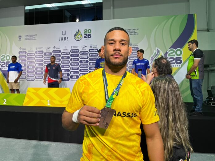 Sávyo Silva (1)