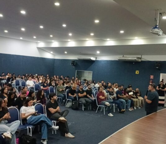 UNINASSAU recepciona novatos para o semestre 2026.2