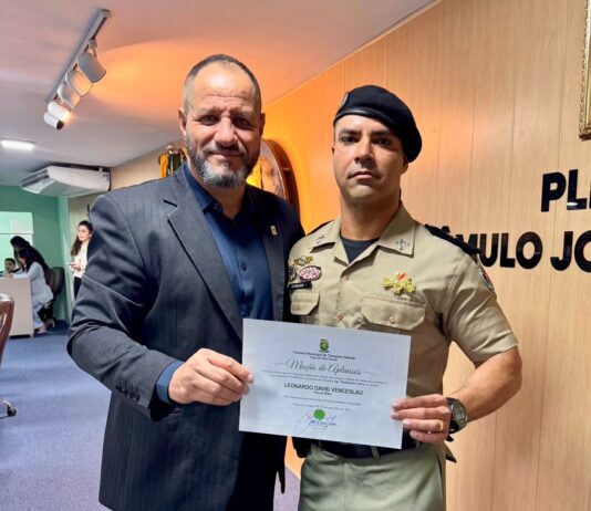 Policiais militares são homenageados com Moção de Aplauso por atuação que preservou vida em Campina Grande