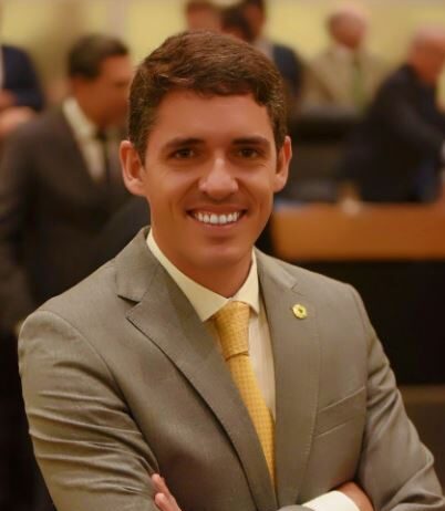 Tovar destaca decisão de priorizar às instituições: “Poderia ter destinado para municípios em troca de apoio político, mas escolhi priorizar quem cuida”