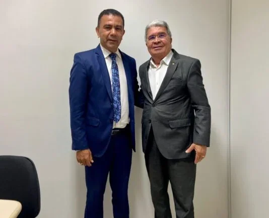 Luciano Breno articula parceria com MP e anuncia ação do Procon nas ruas em defesa do consumidor