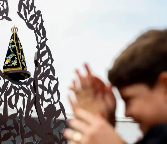 Nossa Senhora Aparecida: 95 anos da padroeira do Brasil; entenda. Santa é símbolo da fé e da devoção de milhões de brasileiros