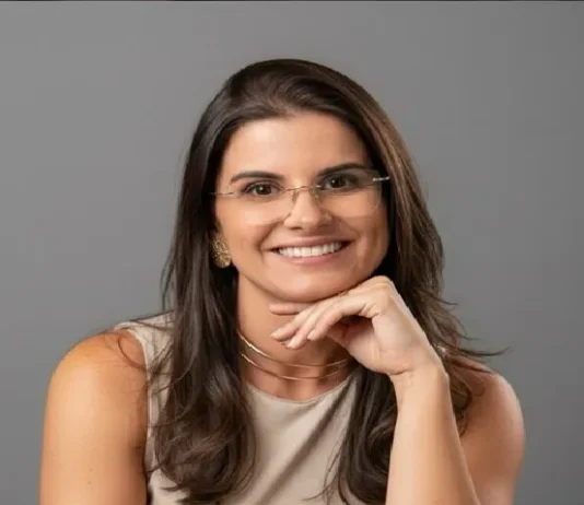 KALLYNA REFORÇA IMPORTÂNCIA DO AUTOCUIDADO EM VÍDEO ESPECIAL PELO OUTUBRO ROSA