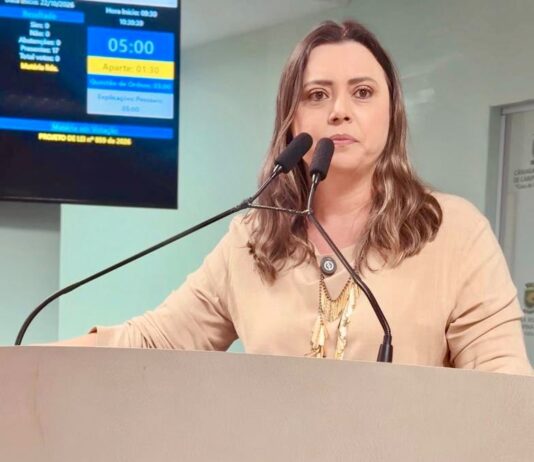 Câmara de Campina Grande aprova quatro projetos de Waléria Assunção que valorizam a cultura, a memória e a causa animal