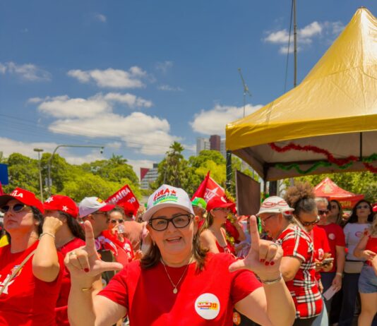 Vitória da democracia: Valéria Aragão celebra reeleição de Lula e destaca contribuição de Lucas e Adriano na Paraíba